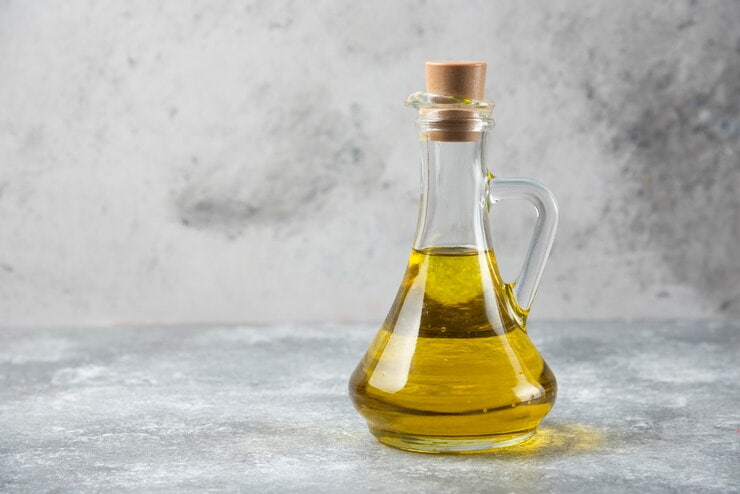 تصویر 1 از خرید روغن هسته خرما برای مو  + قیمت فروش استثنایی